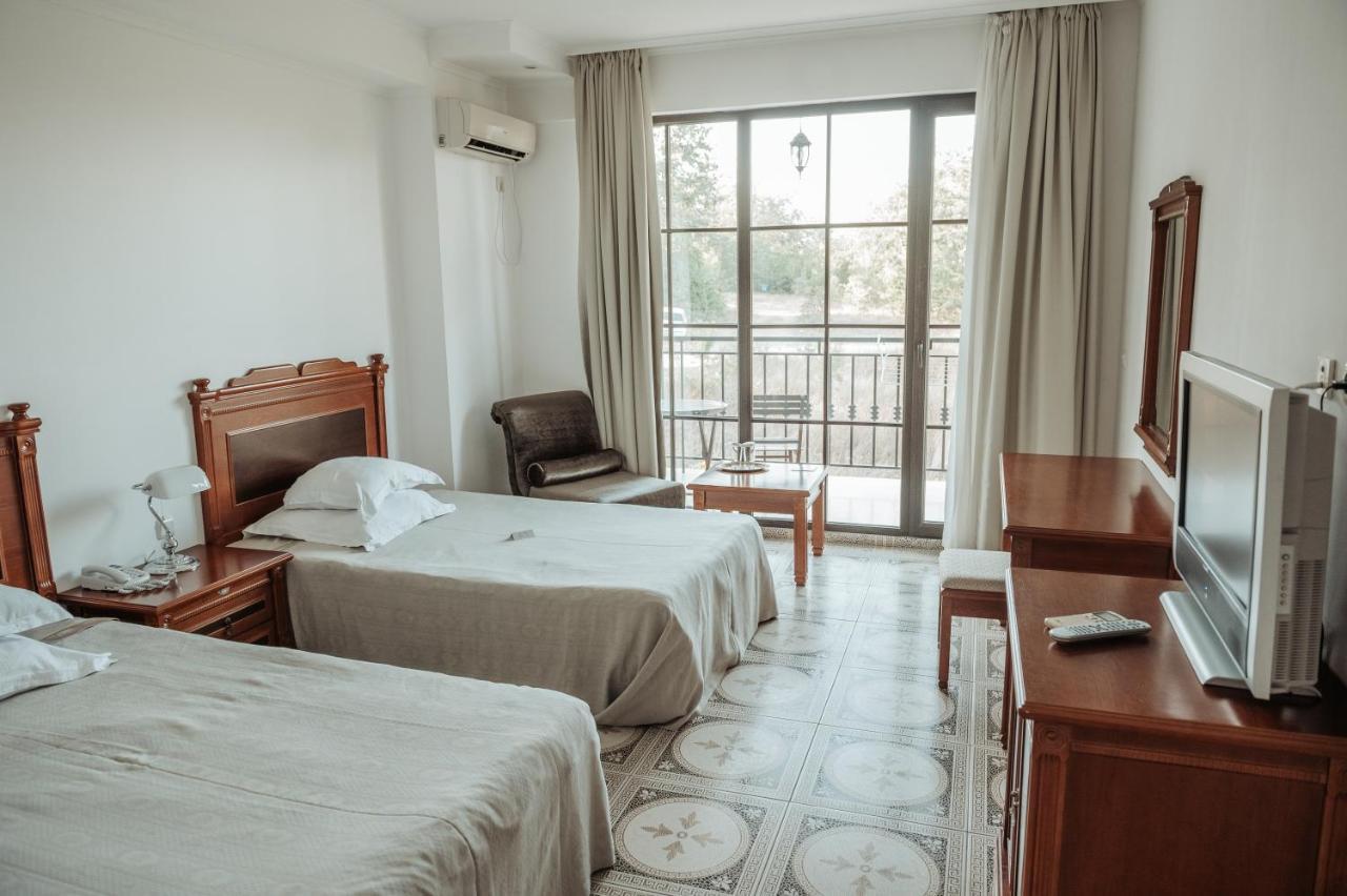 The Cliff Beach Apartments Obzor Buitenkant foto