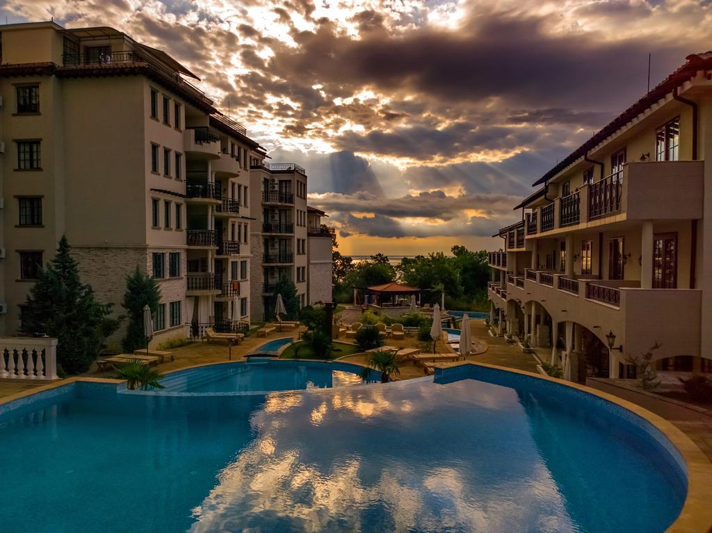 The Cliff Beach Apartments Obzor Buitenkant foto